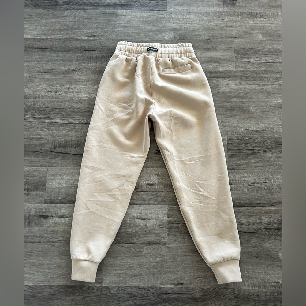 Women’s Alphalete Sweatpants M